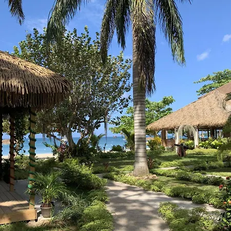 Relax In Jamaica - Enjoy 7 Miles Of White Sand Beach! Villa